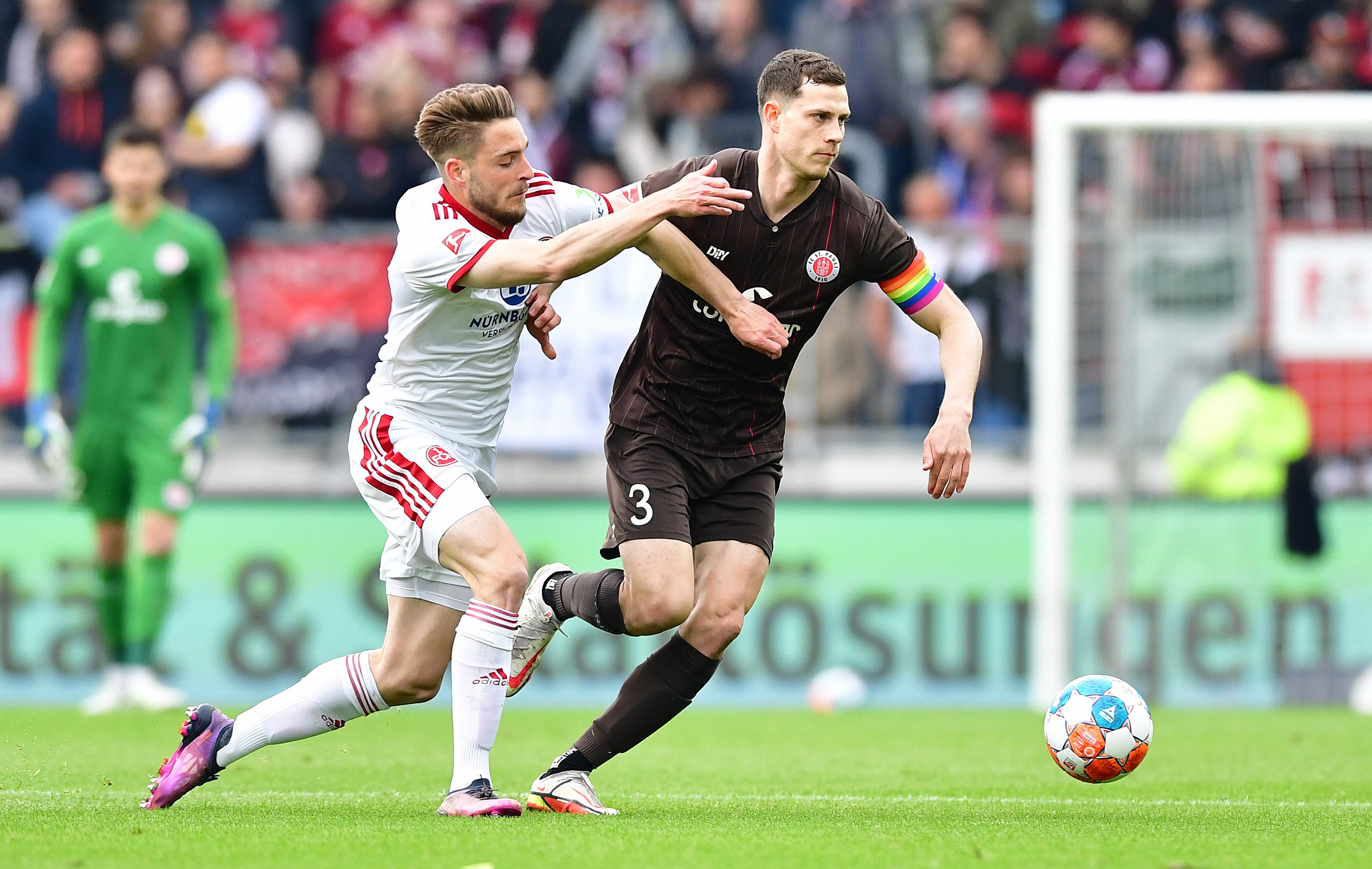 James Lawrence (here under challenge from Nürnberg's Lukas Schleimer) made his first start since the second derby against HSV.