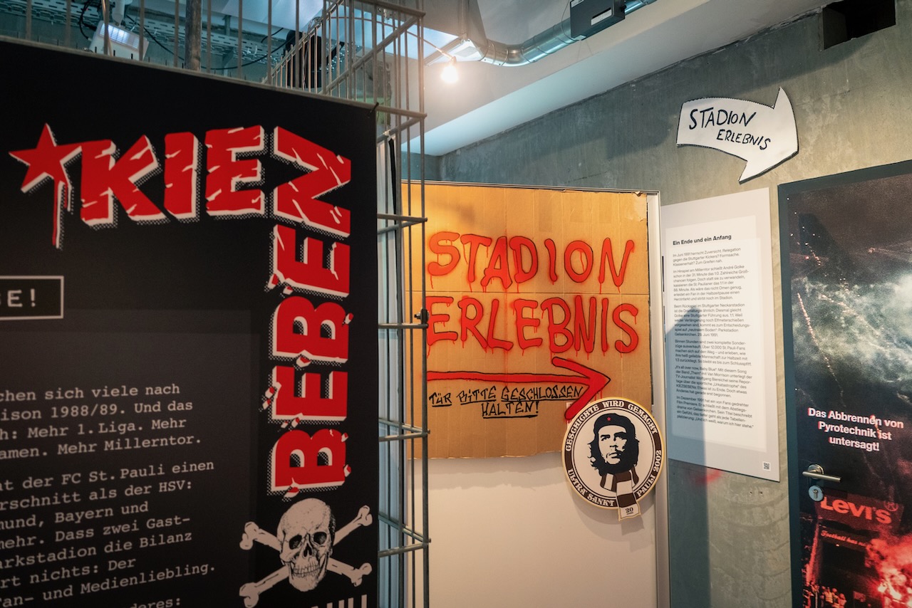 Jetzt aber schnell: Die USP-Ausstellung im FC St. Pauli-Museum ist nur noch bis Sonnabend (9.3.) geöffnet!